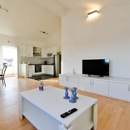 Vidikovac Dokoza 公寓 扎达尔