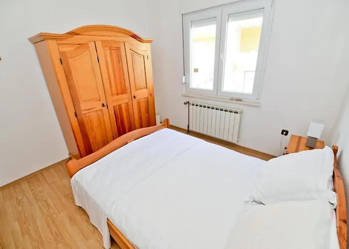 Vidikovac Dokoza 아파트 *